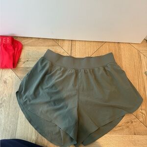 CRZ YOGA Women's Athletic Shorts in Olive Green